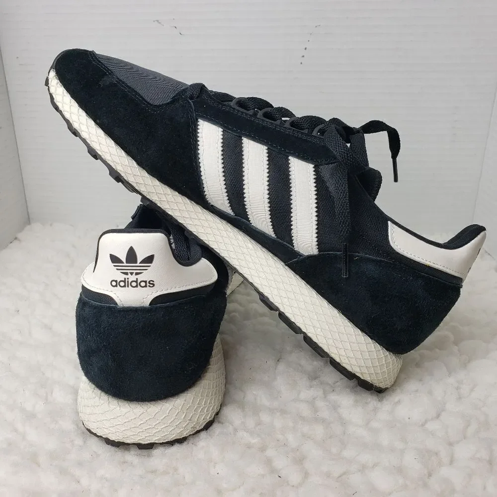 adidas Forest Grove Mens Sneaker Size 11 Black Suede Shoes